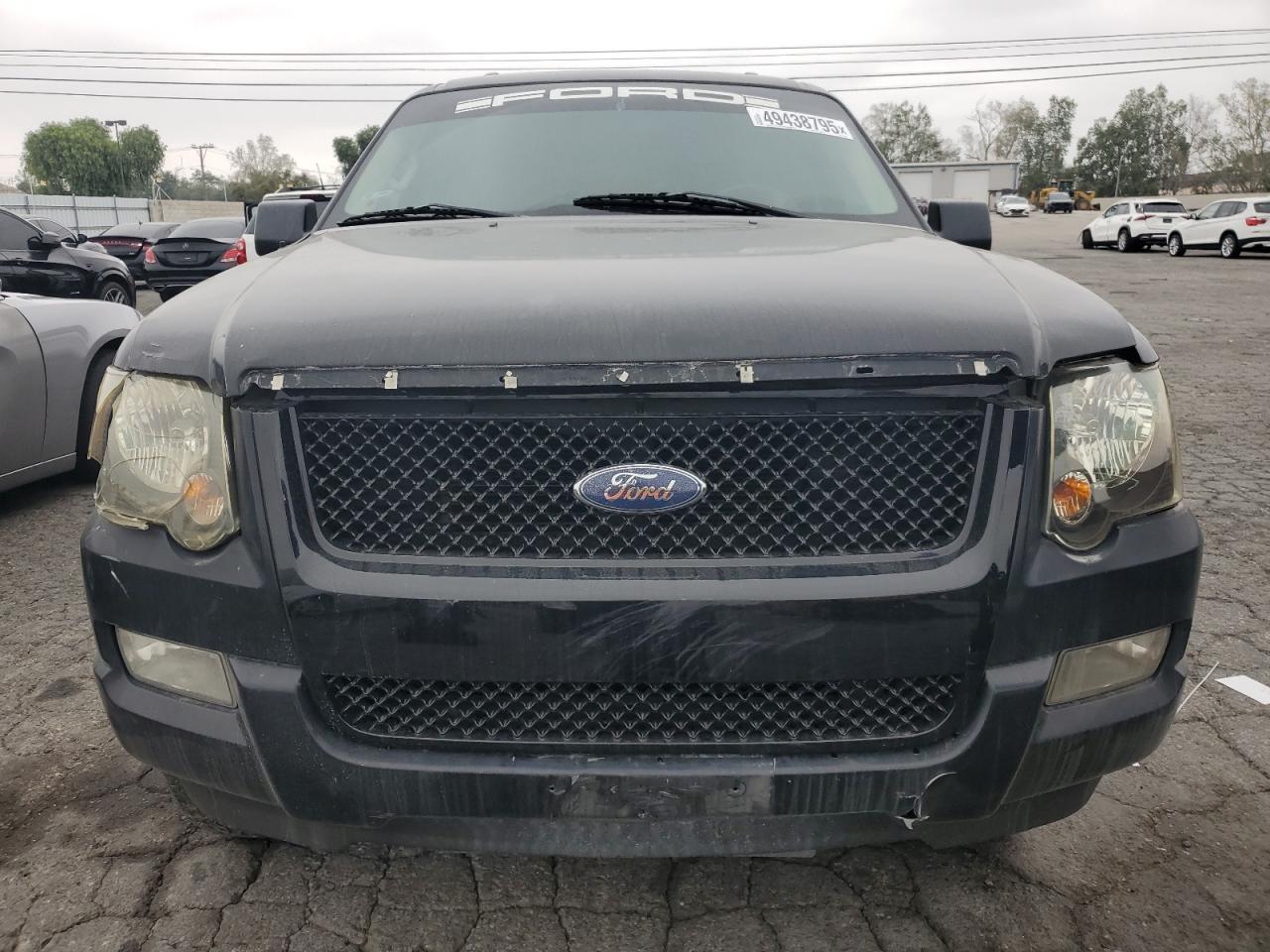 2010 Ford Explorer Xlt - Image 5