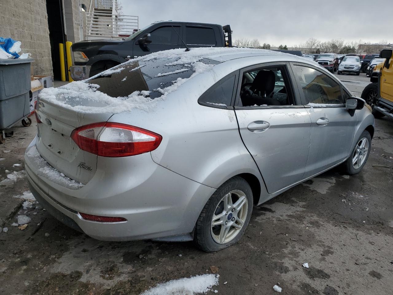2018 Ford Fiesta Se - Фото 3