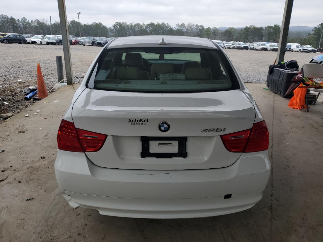2011 BMW 328 I - Фото 6