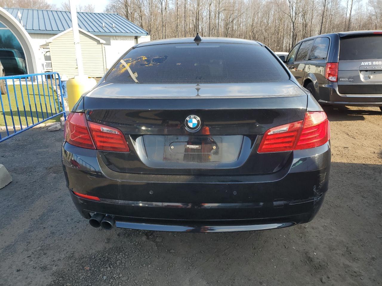 2012 BMW 528 Xi - Image 6