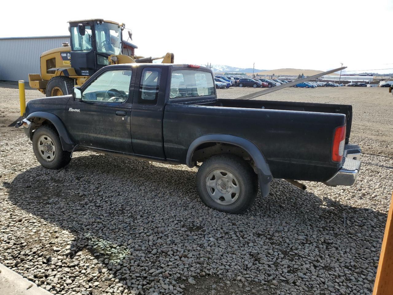 1998 Nissan Frontier King Cab Xe - Фото 2
