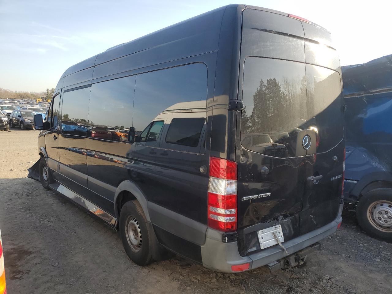 2014 Mercedes-Benz Sprinter 2500 - Фото 2