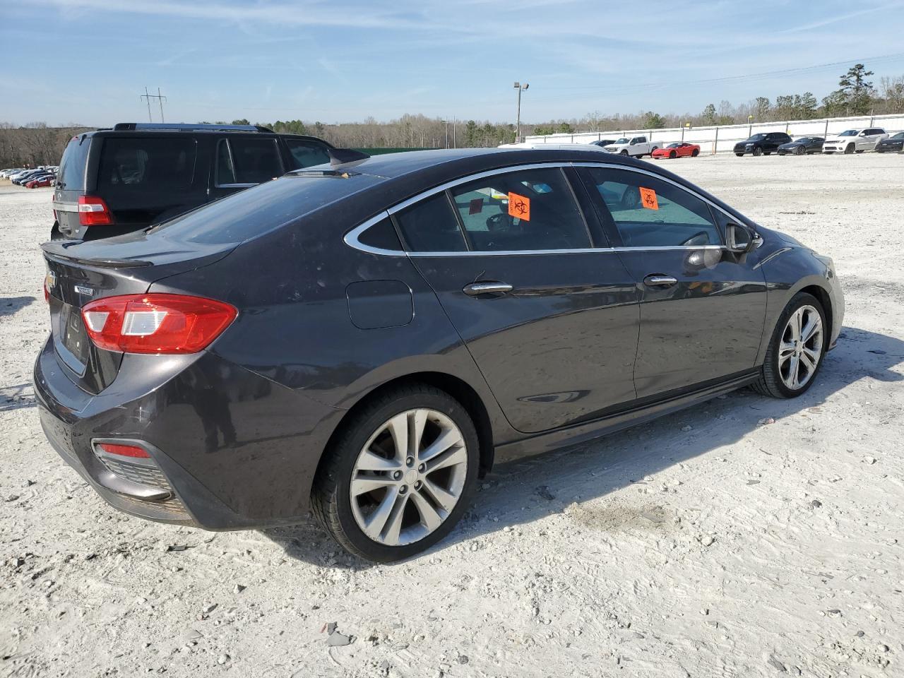 2017 Chevrolet Cruze Premier - Фото 3