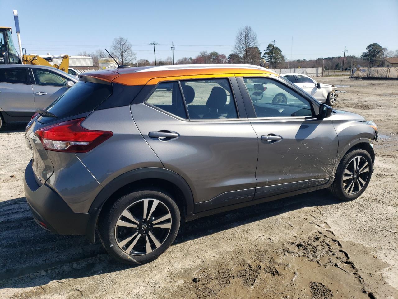 2019 Nissan Kicks S - Image 3