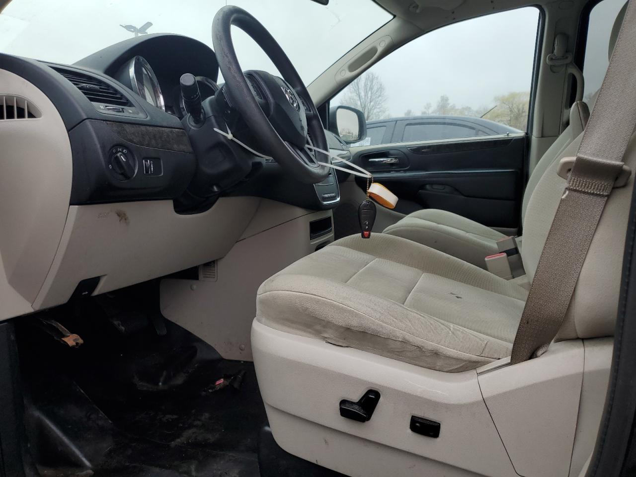 2011 Dodge Grand Caravan C/V - Фото 7