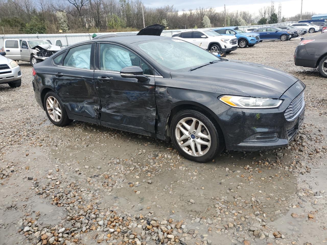 2013 Ford Fusion Se - Фото 4