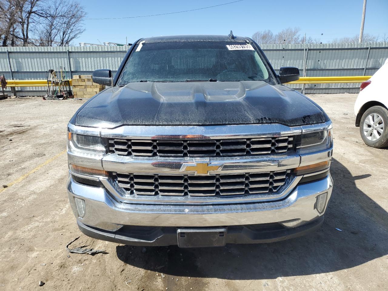 2018 Chevrolet Silverado C1500 Lt - Image 5