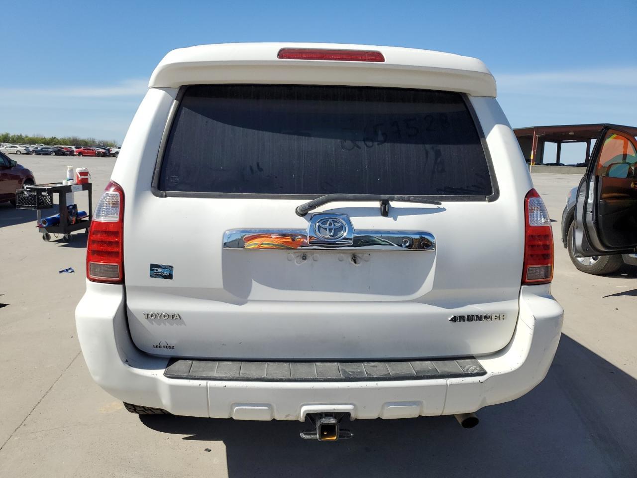 2008 Toyota 4Runner Sr5 - Image 6