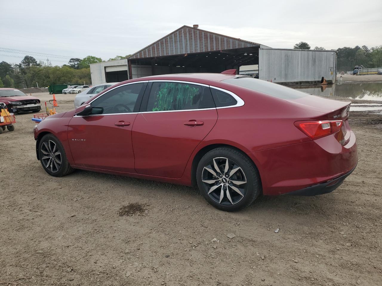 2018 Chevrolet Malibu Lt - Image 2