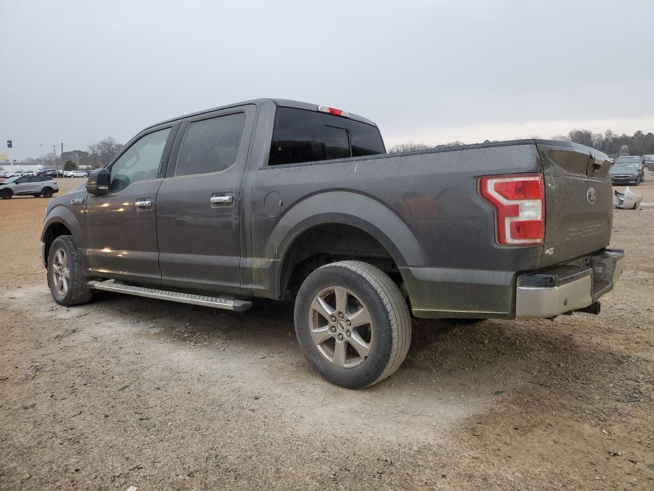 2018 Ford F150 Supercrew - Фото 2