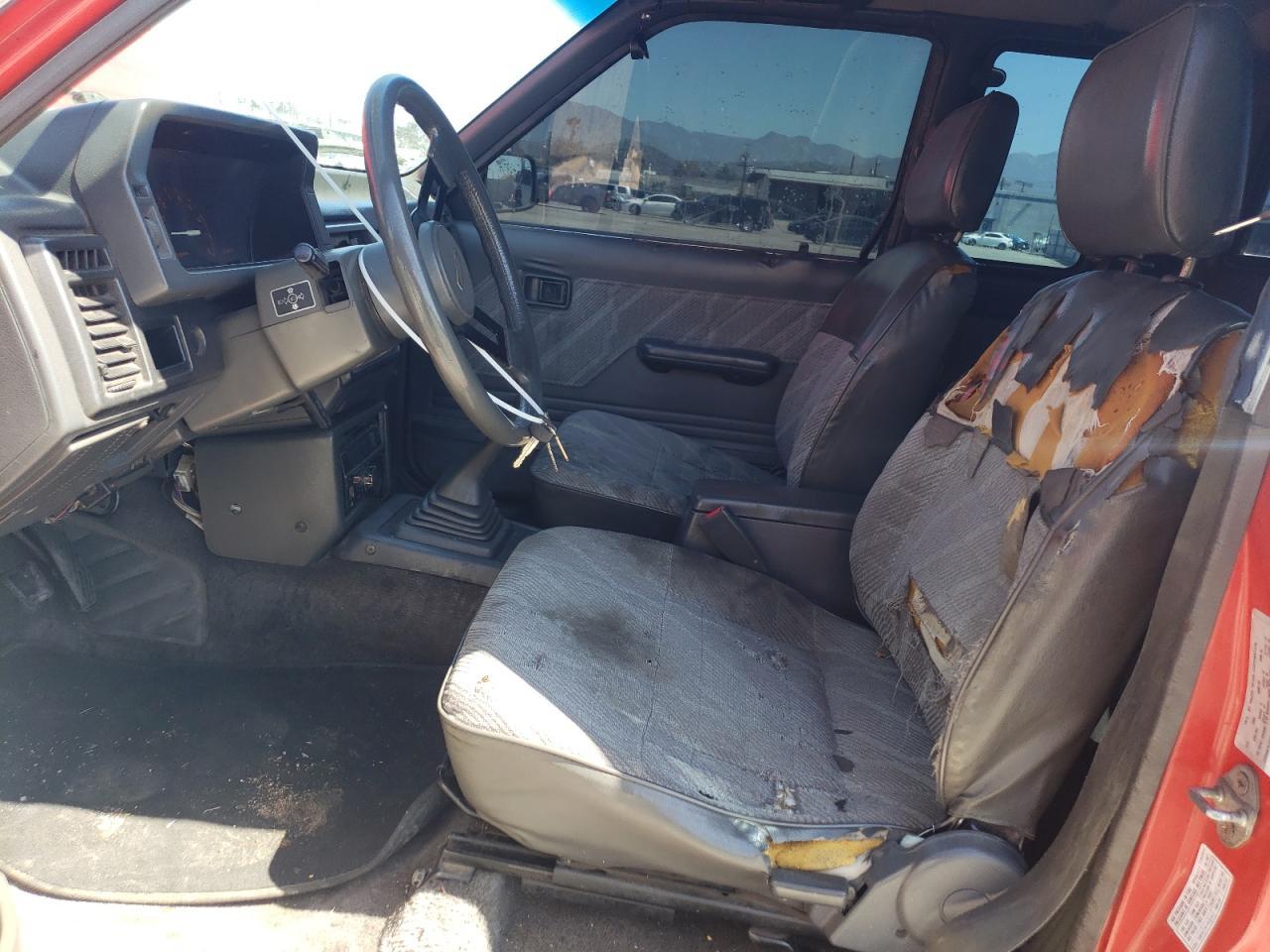 1991 Mazda B2200 Cab Plus - Фото 7