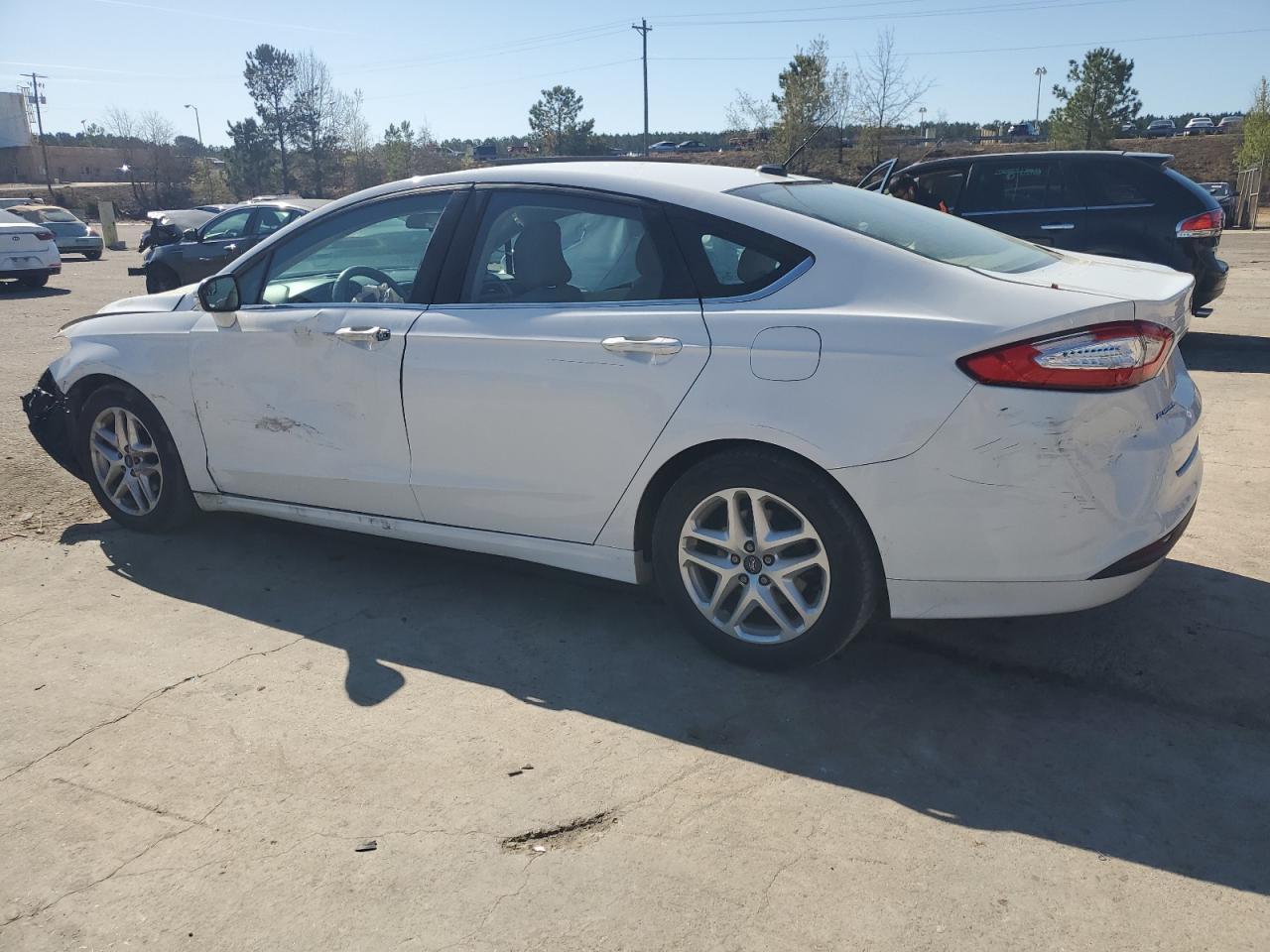 2016 Ford Fusion Se - Image 2
