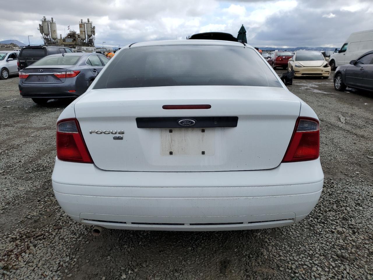 2007 Ford Focus Zx4 - Image 6