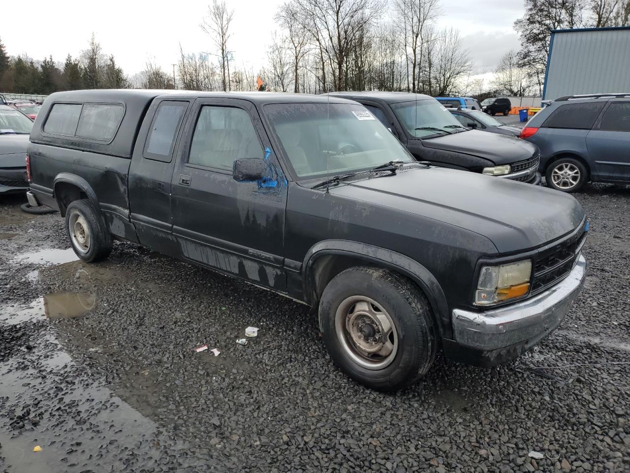 1991 Dodge Dakota - Image 4