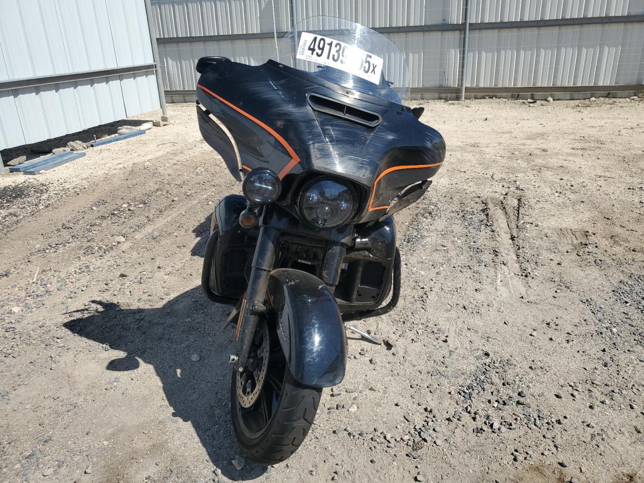 2022 Harley-Davidson Flhtk - Фото 2