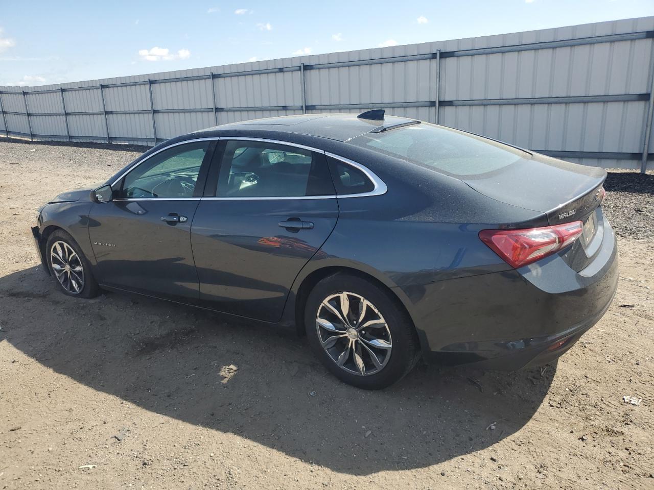 2020 Chevrolet Malibu Lt - Image 2