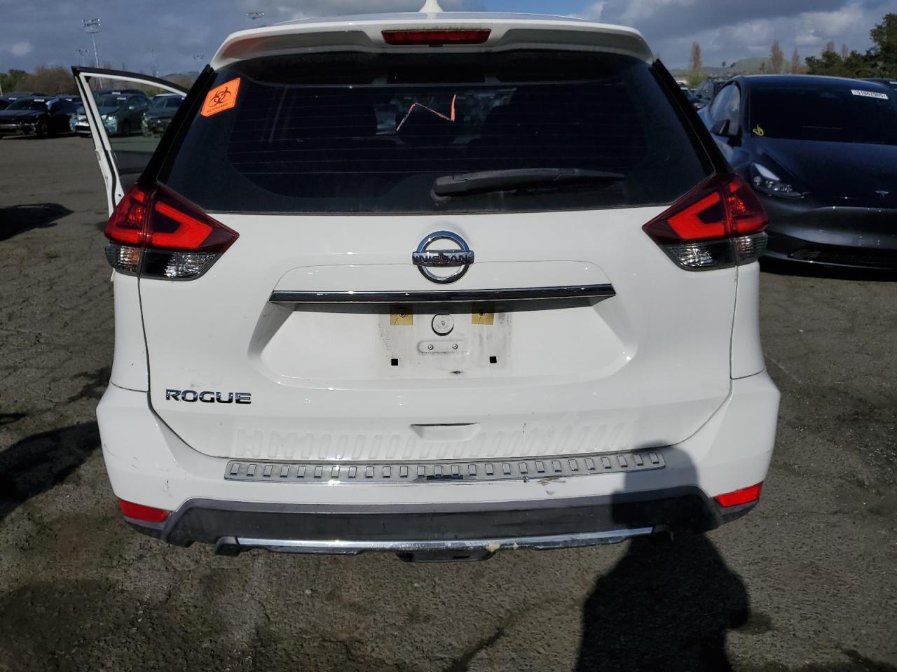 2018 Nissan Rogue S - Image 6