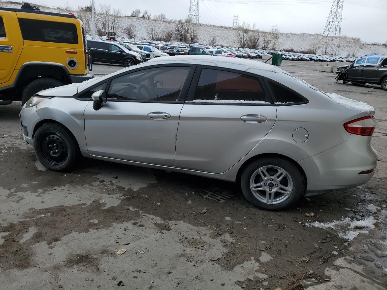 2018 Ford Fiesta Se - Фото 2
