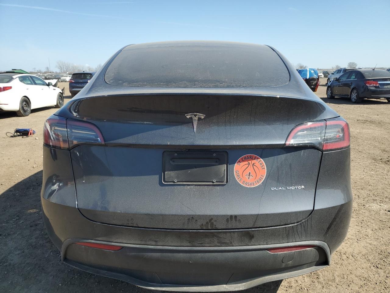 2024 Tesla Model Y - Фото 6