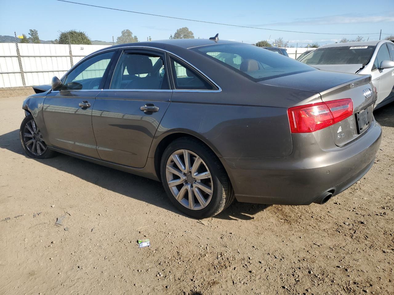 2014 Audi A6 Premium Plus - Фото 2