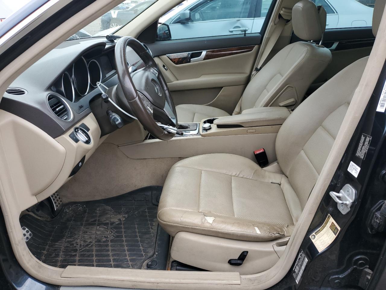 2012 Mercedes-Benz C 250 - Фото 7