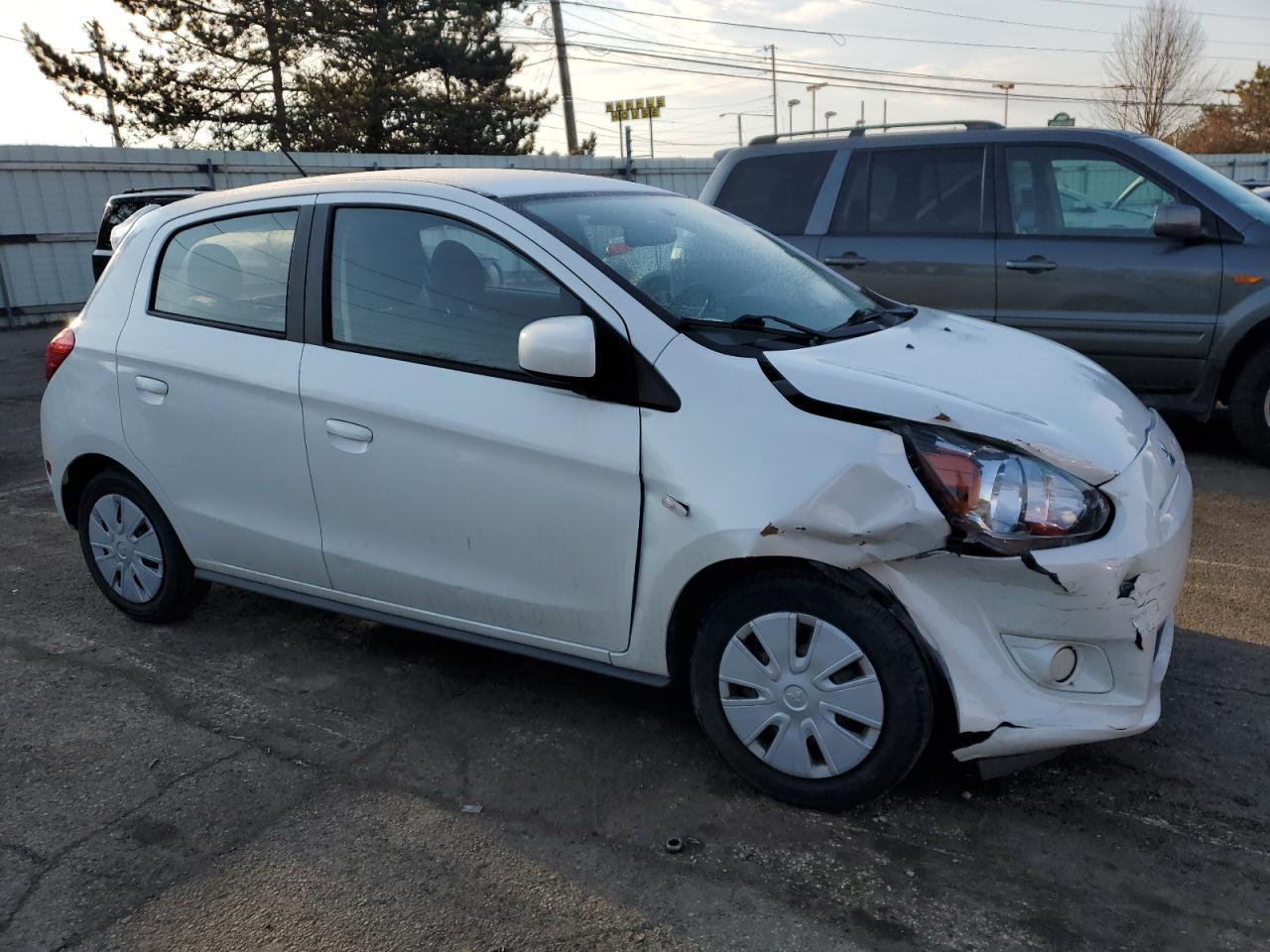 2015 Mitsubishi Mirage De - Image 4