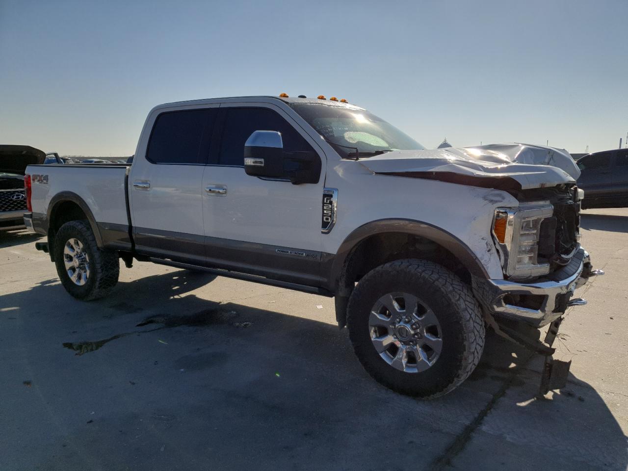 2018 Ford F250 Super Duty - Image 4