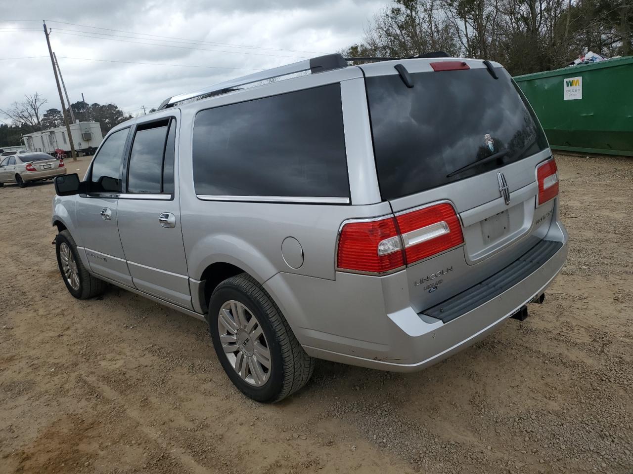 2012 Lincoln Navigator L - Фото 2
