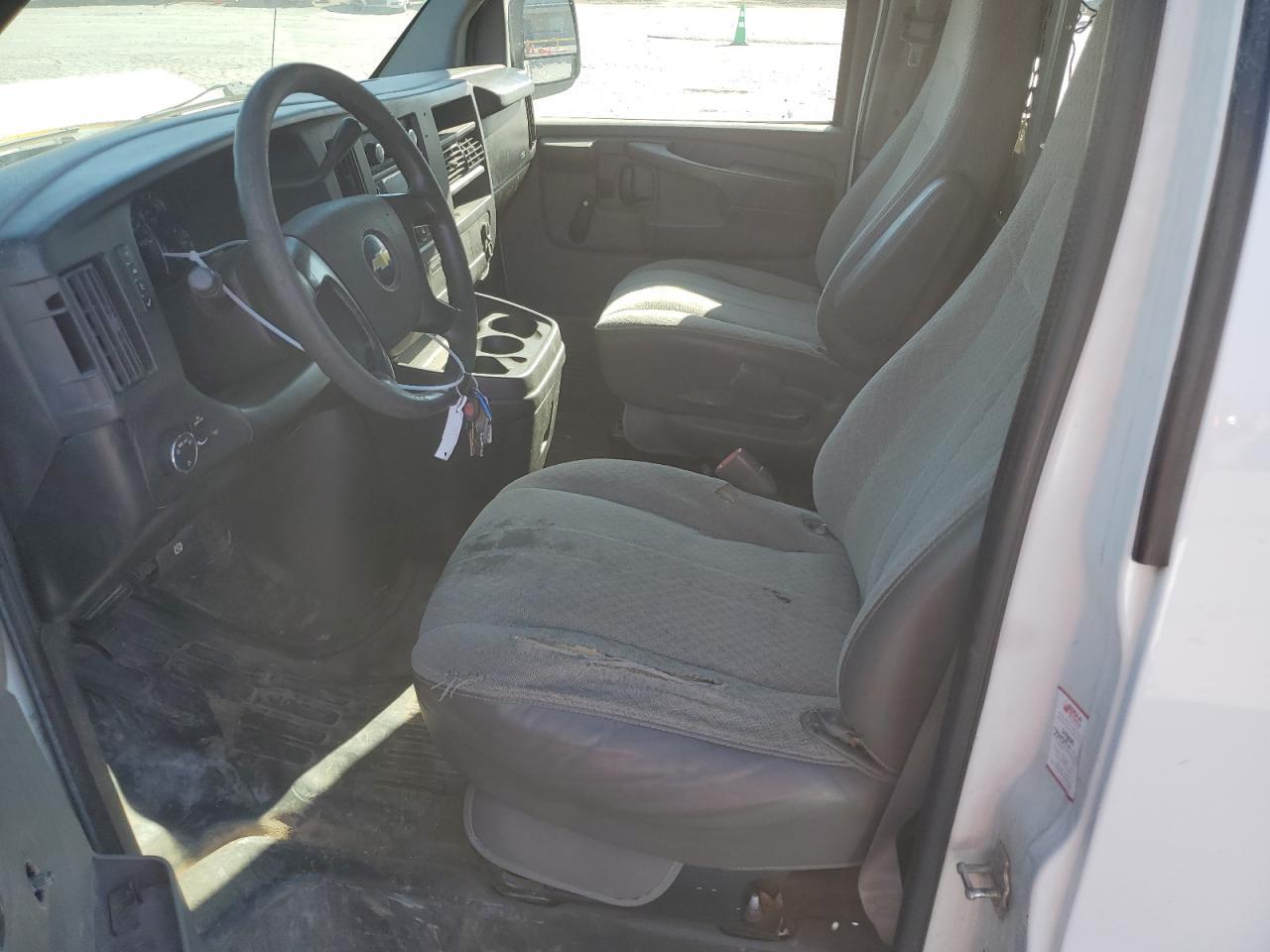 2011 Chevrolet Express G1500 - Фото 7