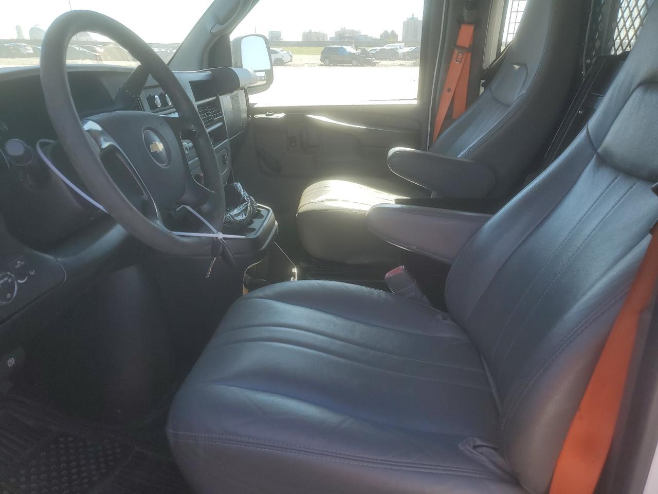2013 Chevrolet Express G2500 - Фото 7
