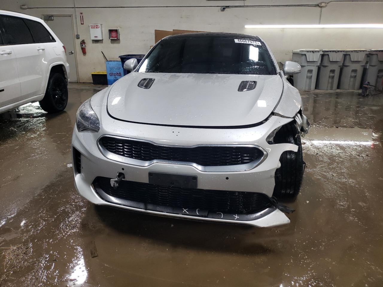 2018 Kia Stinger Premium - Фото 5