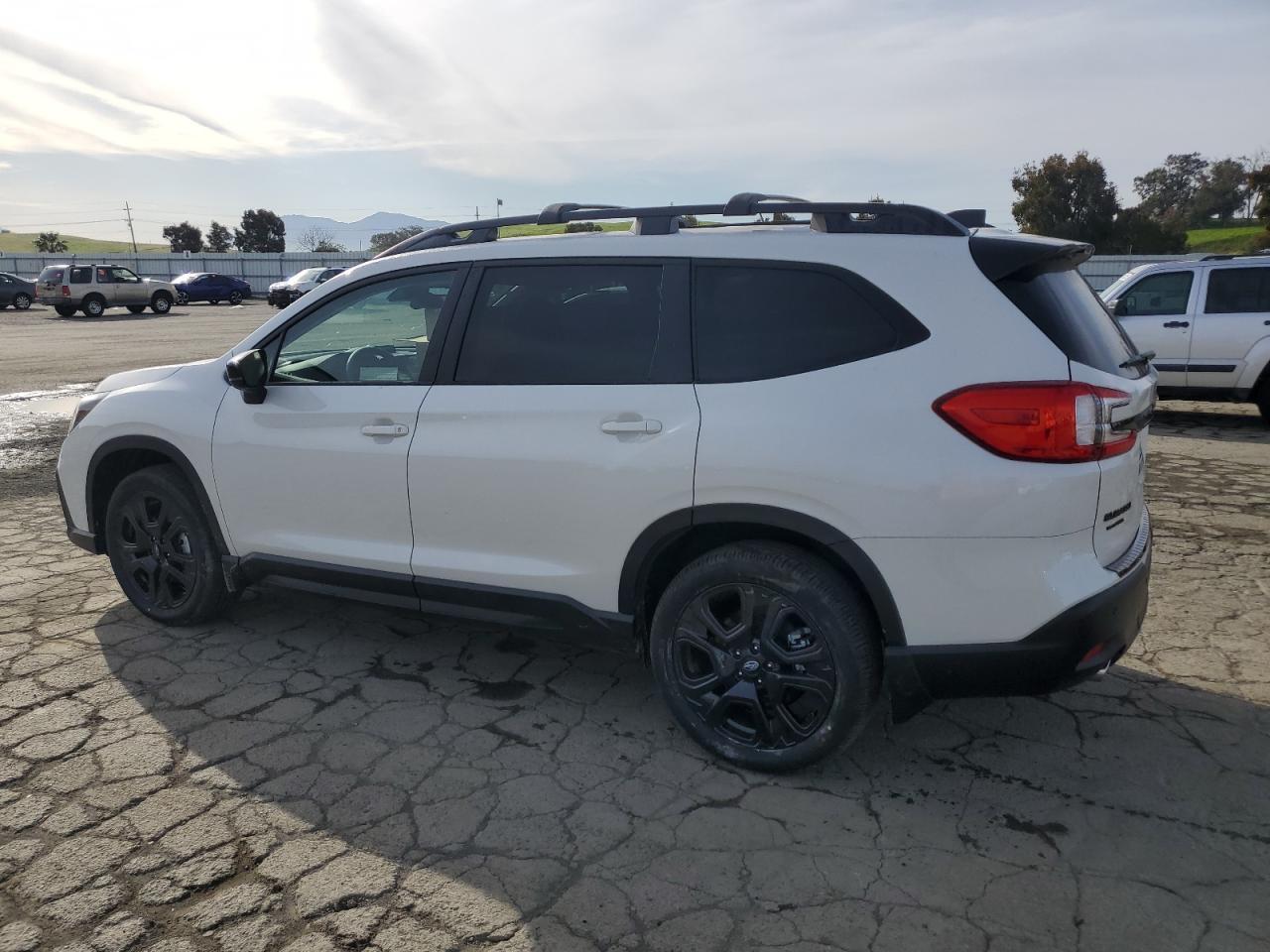 2025 Subaru Ascent Onyx Touring - Image 2