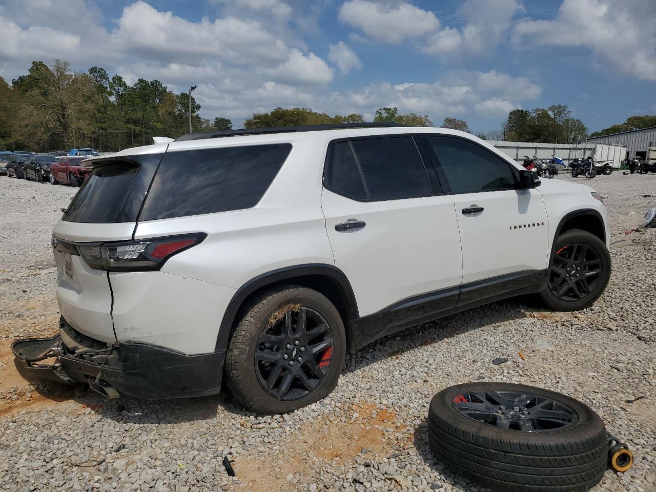 2018 Chevrolet Traverse Premier - Фото 3