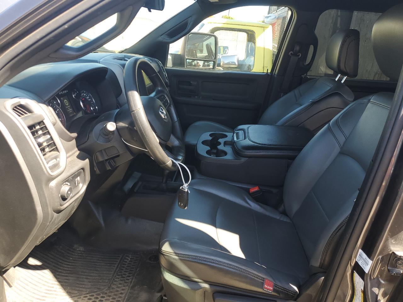2023 Ram 3500 Tradesman - Фото 7