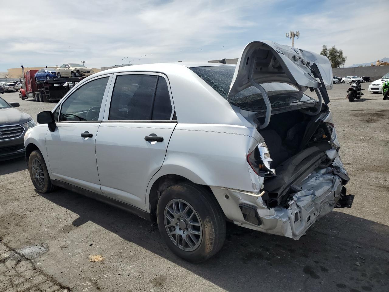2009 Nissan Versa S - Фото 2