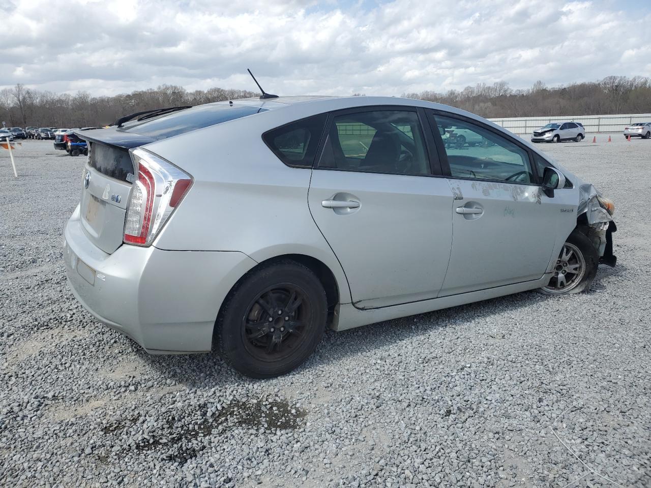 2013 Toyota Prius - Фото 3