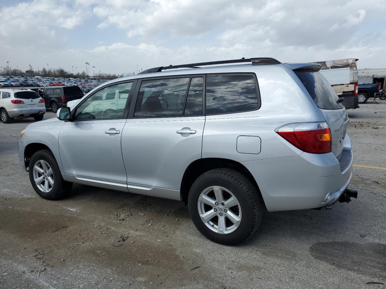 2008 Toyota Highlander - Image 2