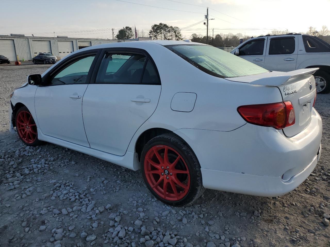 2010 Toyota Corolla Base - Фото 2