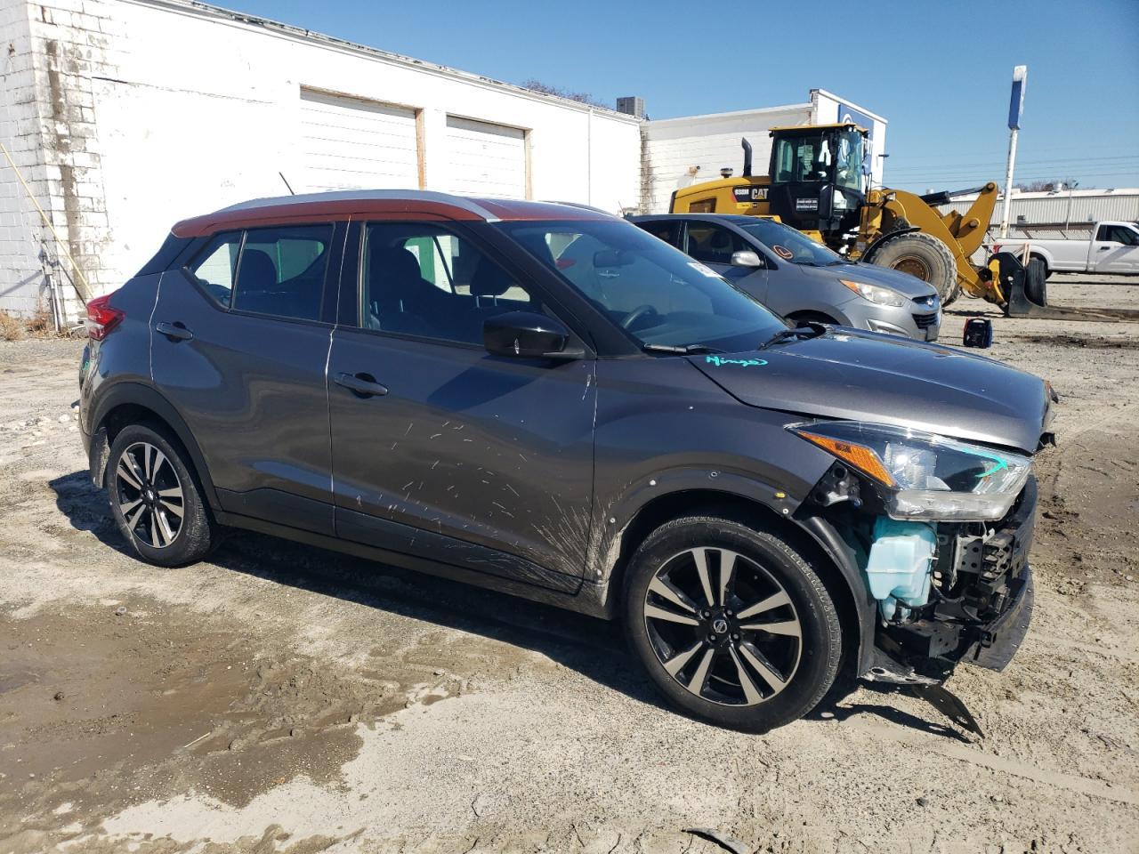 2019 Nissan Kicks S - Image 4
