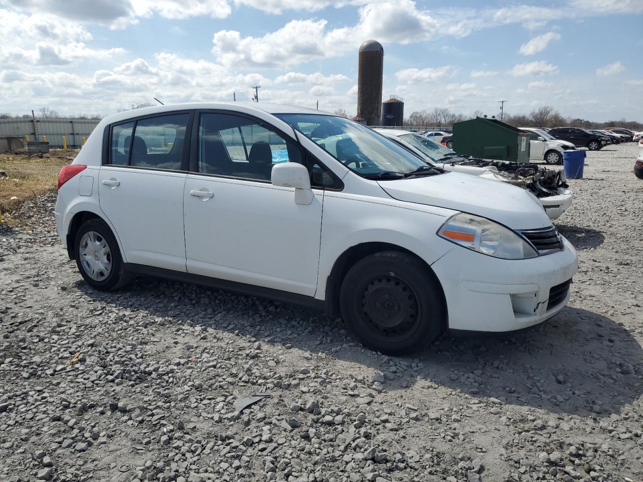 2012 Nissan Versa S - Image 4