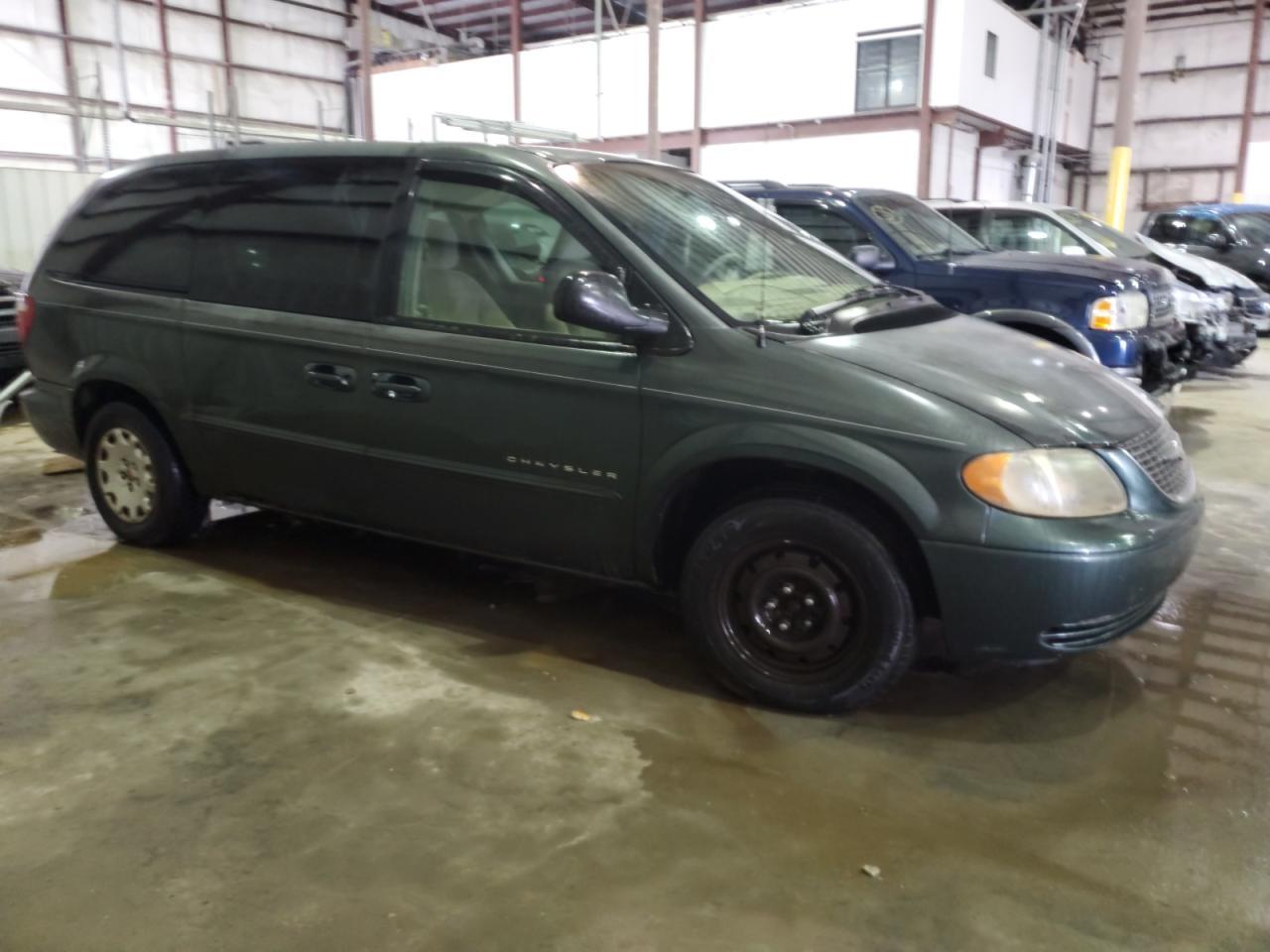2001 Chrysler Town & Country Lx - Фото 4