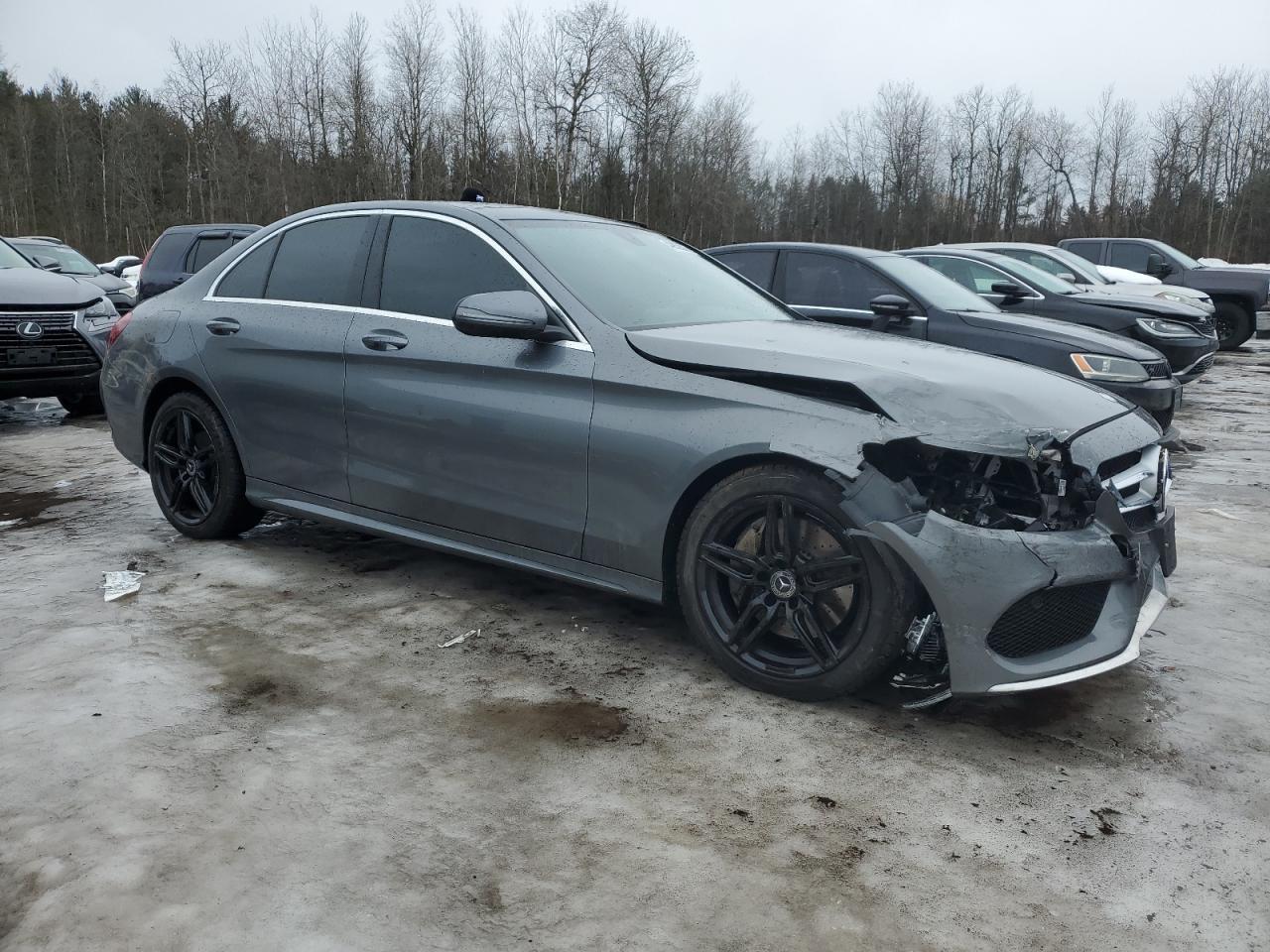 2017 Mercedes-Benz C 300 4Matic - Фото 4