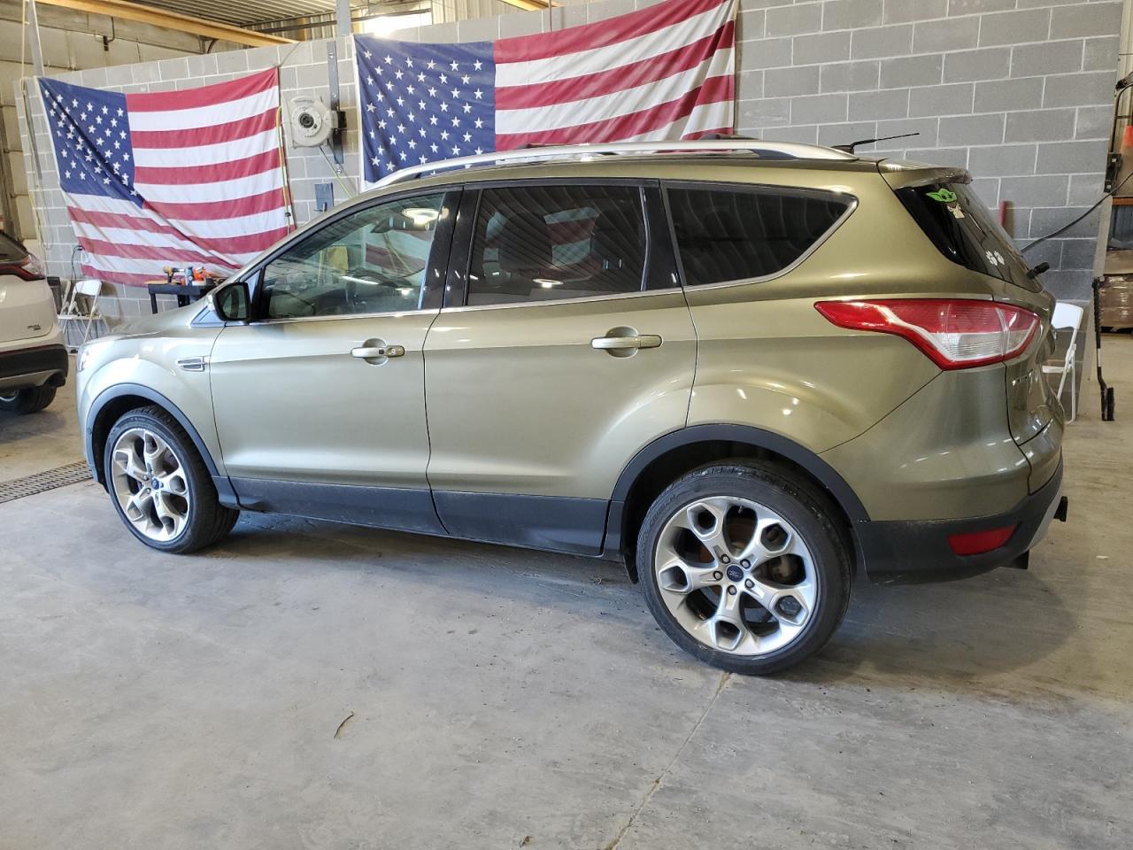 2013 Ford Escape Titanium - Image 2