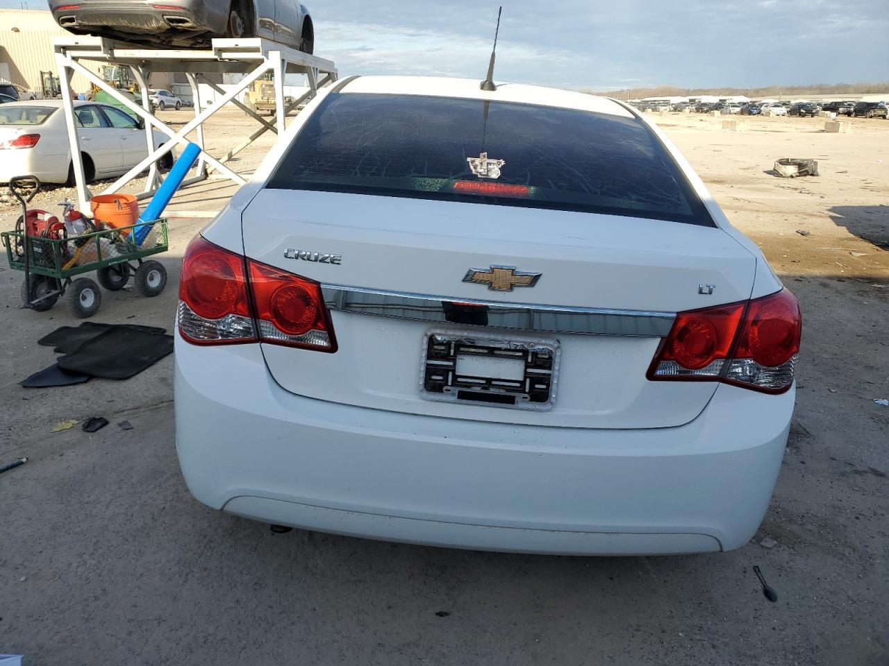 2012 Chevrolet Cruze Lt - Image 6