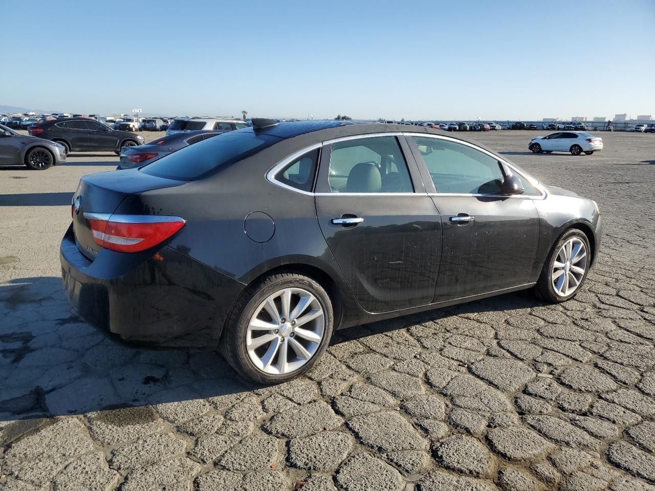 2017 Buick Verano - Image 3