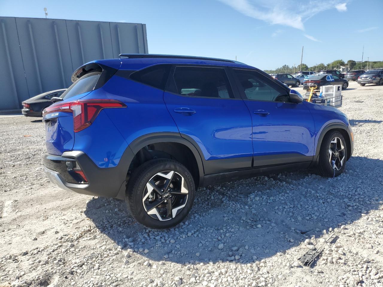 2025 Kia Seltos S - Фото 3