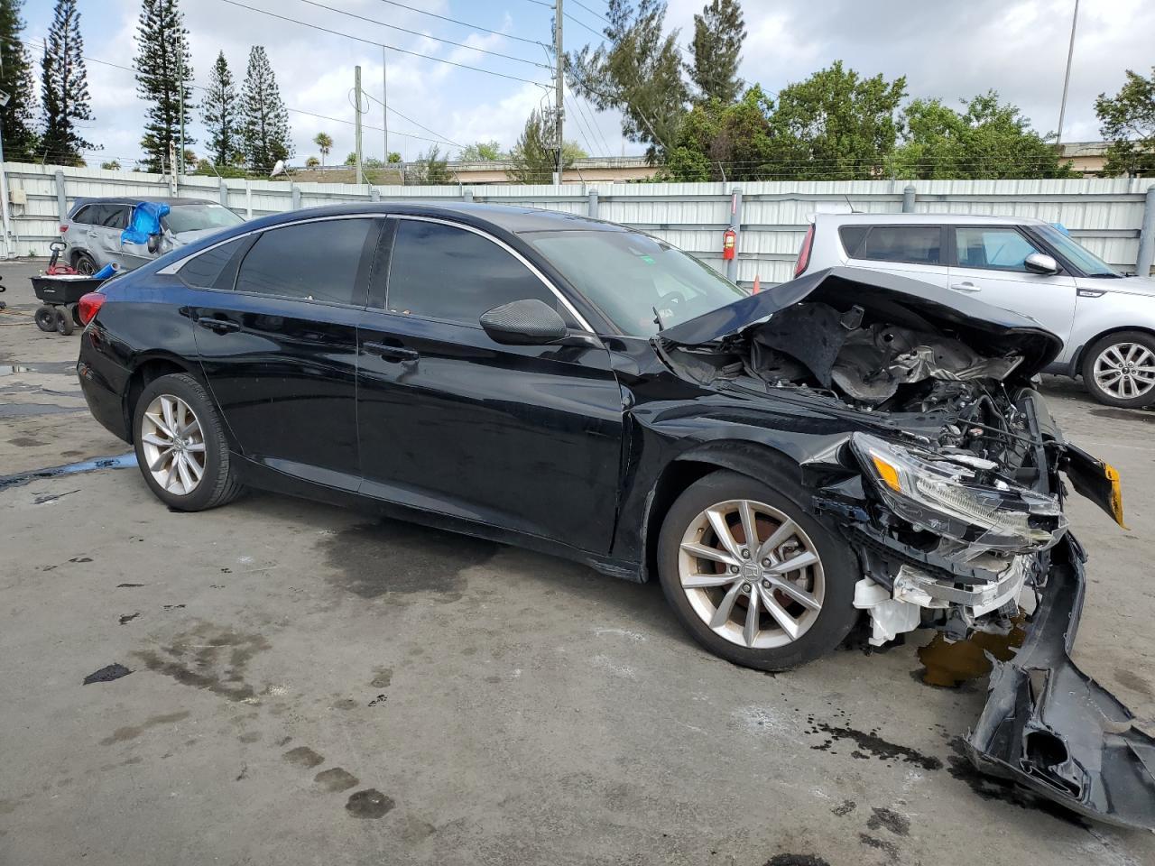 2022 Honda Accord Lx - Фото 4