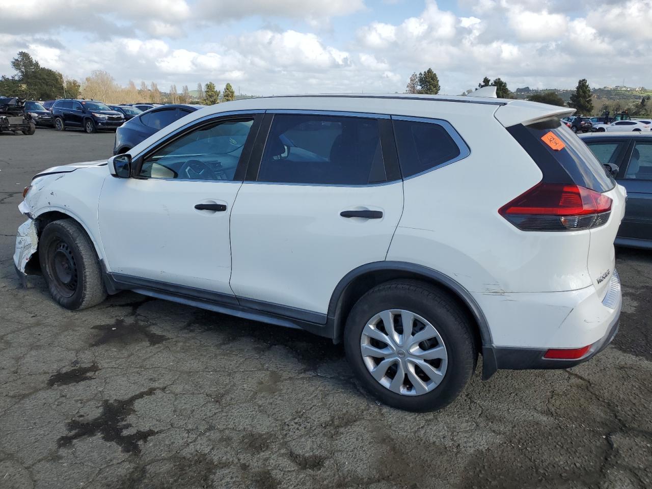 2018 Nissan Rogue S - Image 2