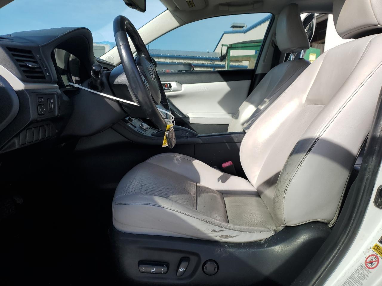 2011 Lexus Ct 200H Premium - Image 7