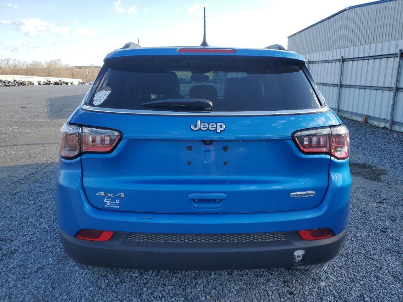 2022 Jeep Compass Latitude - Фото 6